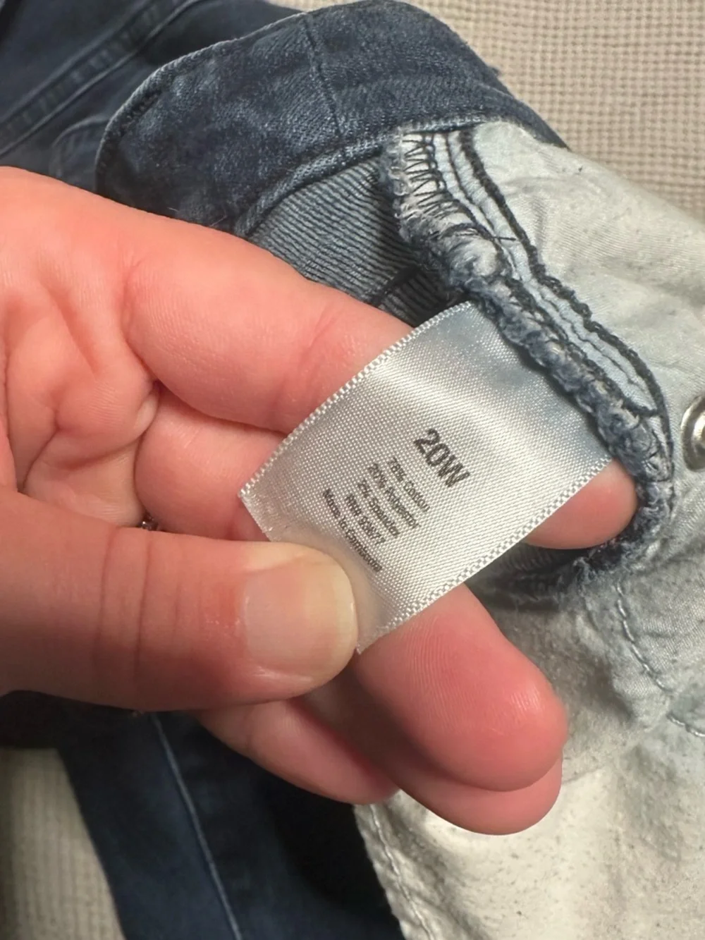 Jeans - Picture 4 of 5